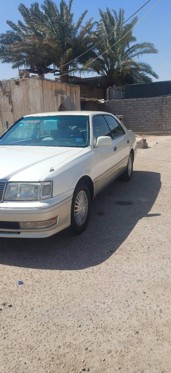 راس الثور  1996 رقم بصرة دولي باسمي
السيارة مسستمة وبيها كفر خلفي 
مكينة ٢٥٠٠ vvt
التبريد نقص فابريته  فقط 
السيارة كفالة من  ونقل والعيب الشرعي
السعر 86وبيها مجال 
المكان  البصرة القرنة 
***********
