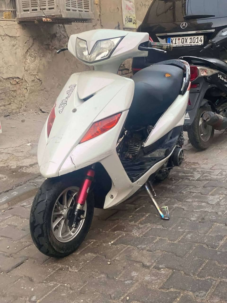 سلام عليكم درجه ثعلب تزويد كله اصلي بيه صالنصه كلجات مكينه قطره قبط فلوين درجه جاهزه مال مزامط مكان بغداد الكاضميه ***********

