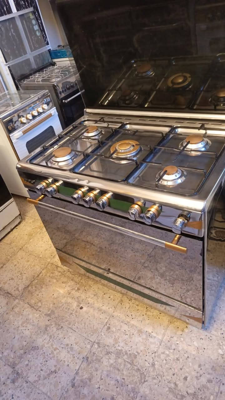 سلام عليكم 👍
طباخات  مصريه  مستعملات 
نظيفة جداً وجاهزة للشغل 
فوراً مضمونة وشرط الفحص والنظافة📍 بغداد📞 واتساب فقط: ***********
#للجميع
