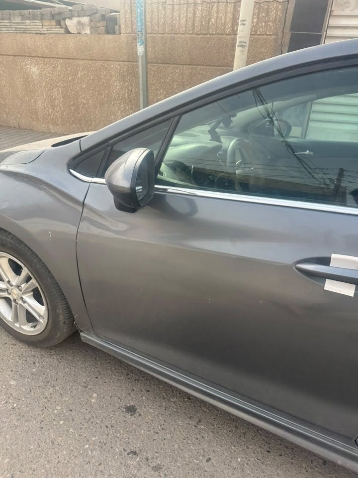 لبيع شوفر ليت كروز ٢٠١٨ بيها قطع صبغ ابيع حزام جماليه دون دواخل  لسيارة فول موصفات LTZ فتحة بصمة شاشة كامرة تحكمات ردارات مري كشنات جلد + كهرباء سماعت مستستما بلدي ٤ بصمات بيبان تشغيل عن بعد عد بيها هواي موصفات مذاكرهن لسيارة جاهزة من كلشي اي نقص
مابيها كير مكينة  صدر تايرات كل جديد رقم بغداد بسمي  هزه وسنوية جديدة 
السعر82 مجال كلش بسيط مكاني بغداد جكوك  للستفسار ***********بيع فقط بدون مراوس وشكراً
