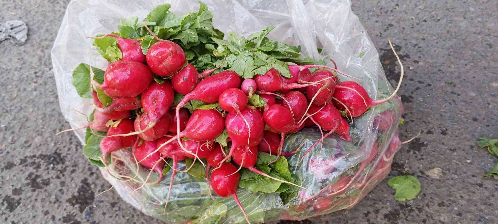 مسواك اليوم 
طماطة 750
خيار 500
اسود 500
فليفلة 750
فليفلة اصابع 750
شجر 1000
بصل أبيض 1000
بصل حار 1000
بطاطة 1250
لوبية 1000
فاصوليا 2000
بامية 2000
تفاح 1500
خوخ 1500
سواره 1500
ليمون 1500
عنب 1250
كيوي 2000
***********
