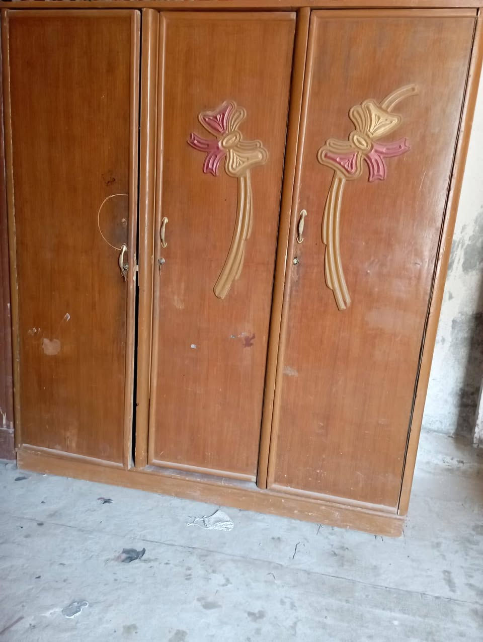 كنتور ابو 3بيبان سعر 75وكنتور ابو خمس بيبان سعر 100متروكات عنوان نجف رضويه ***********
