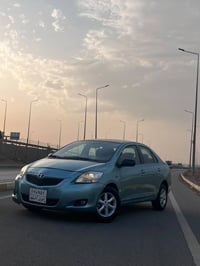 يارس • ٢٠٠٨ • بلا خدوش