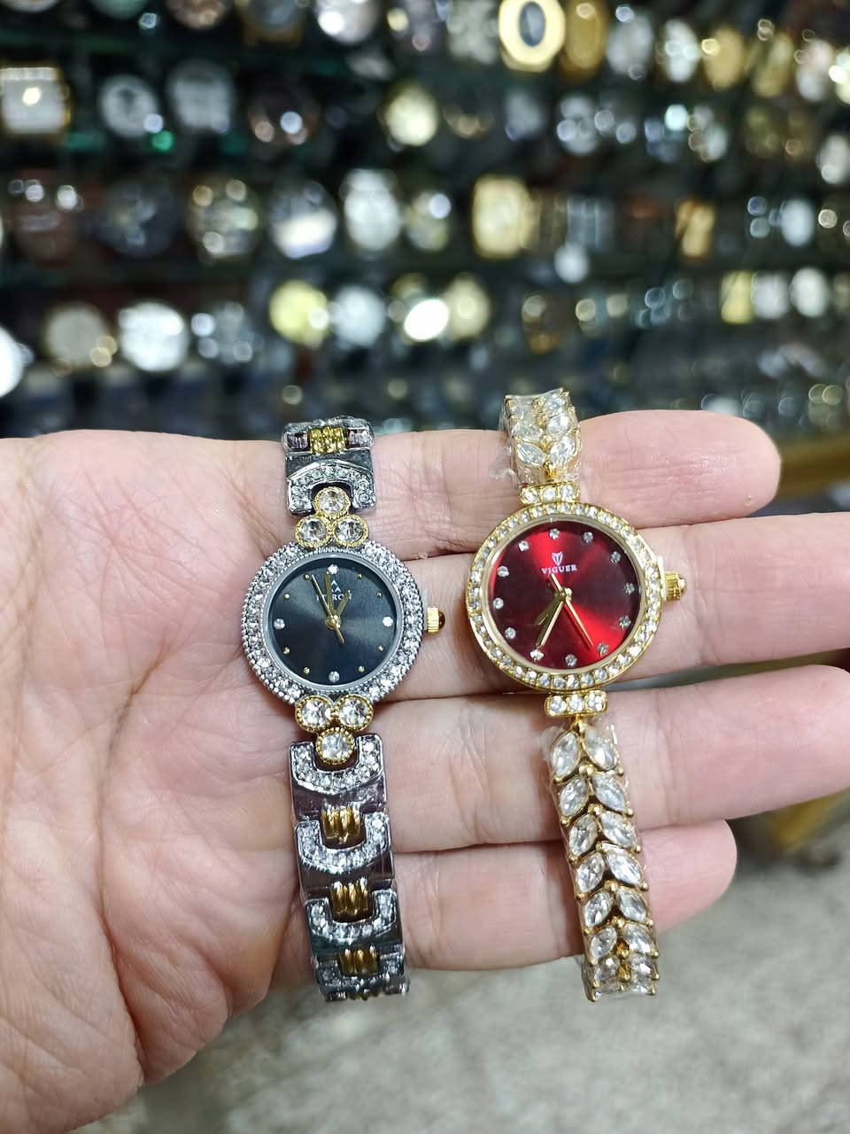 ساعات رجاليه متنوعه اصلي 
😍😍😍😍😍
💕💕💕 💕💕💕
🌺الوكيل المعتمد لشركه🌹
🌺🌺 SANTA.BARBARA.POLO🌺🌺
🌷في محافظه القادسيه🌷
🌹وتربروف مقاومه للماء🌹
💐سير ستل ستيل الأصلي 💐
😘طلاءثابت 100٪  😘
🤩الجامه زفير ضدالخدش والصدء🤩
تصلك الساعه مع كافه الملحقات الاصليه 
🤗ضمان 2سنه  حقيقي من تاريخ الشراء
مستعدون لعمل الطلبيه حسب الطلب
  🌷توجد موديلات وتصاميم حديثه🌷
 🌺زورونا ستجدون كل ماهو جديد🌺
لمعرفه الأسعار 
 الاتصال على الرقم فايبر واتس اب...
*********** سيد عمار
 *********** محمد مهدي 
يوجد توصيل  جميع محافظات العراق(5000) 
           مجمع عالم الساعات 
       الديوانيه السوق الكبير 
      محمدعبدالرزاق الخضري
