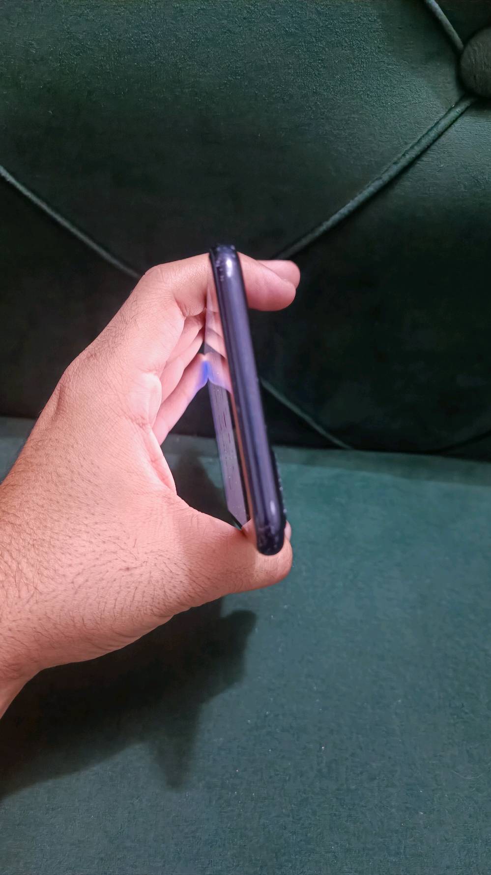 للبيع: iPhone 7 Plus (أسود)
الذاكرة: 128 جيجابايت
البطارية: 80% (أصلية بلادي)
الحالة: جهاز بلادي وضع شركة، غير مفتوح وبدون أي تبديل قطعة.
النظافة: مثل ما موضح بالصور، شغال 100% وبدون أي مشاكل تقنية.
الملاحظات: يوجد تراب بسيط جداً داخل الكاميرا (يحتاج تنظيف فقط).
الملحقات: الجهاز فقط.
💵 السعر: 120,000 دينار عراقي
📍 الموقع: كربلاء
📞 للتواصل: ***********