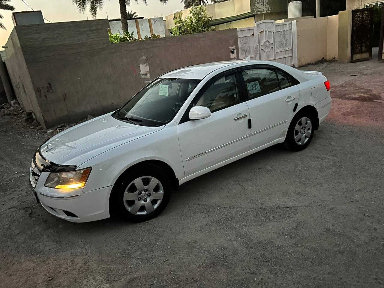 سلام عليكم تحيه طيبه للجميع هونداي سوناتا 2010 وارد امريكي بدون حادث بدون تبديل ليبل واحد سياره 
سياره جديده بمعنى الكلام مال جناي ستخدام شخصي 
سياره جاهزه من كلشي السعرر $ (96) بيها مجال قليل 
سياره بيها قطعتين كلير بدون اي دواخل جامرلغ وبنيد 
وهلال خلفي فقط باقي سياره مكفوله سياره كلش حلوه 
مكينه 2400 دوش مكينه كير شرط ماا مفتوحات 
لا صرف لا بخار كفاله صدر امامي خلفي جديد تبريد ثلج 
تخم تاير جديد بل اضافه شادلها منضومه غاز 60 لتر جديده يعني انسه شي اسمه صرف سياره مديومه مال بيت كامله 
منضومت زنون ثلجي ماتصرف عليها دينار ترأيها كلش ناعم 
ماشيه 148 حقيقي رقم بغداد دولي بسمي سنويه تحويل مباشر فقط شراي يتصل مكاني ديالى بعقوبة 
رقم الهاتف ***********
