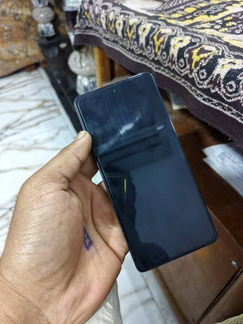 السلام عليكم جهاز البيع
نضافه 100 بل 100 

جهاز عالمي بوبجي 90 فريم  جهاز كامل مكمل  

ذاكره 128 عشوائيه 16

سعره 180وبي مجال بسيط المعلومه  موجود جديد مالته 350 الف
