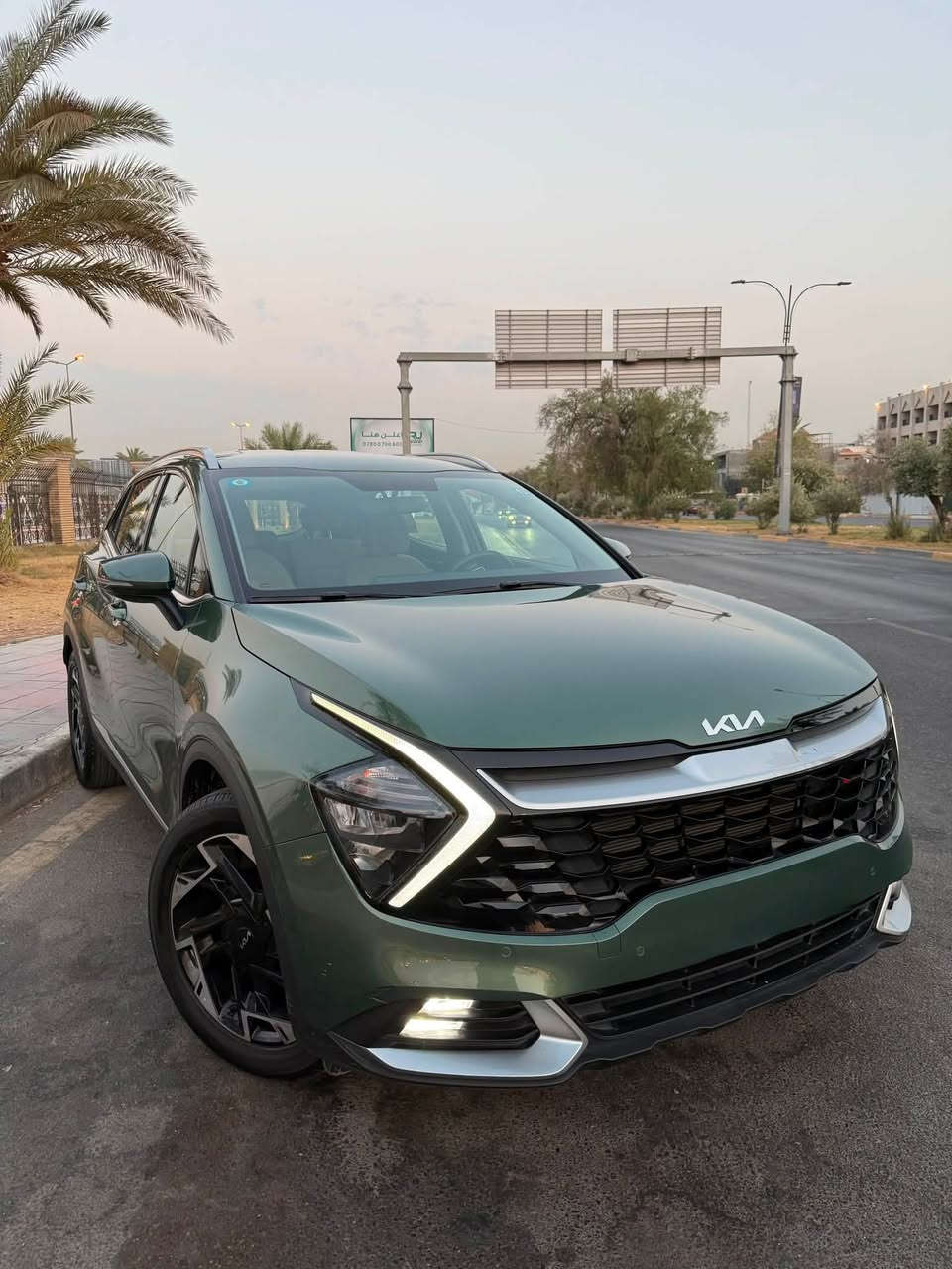 🔥 للبيع | كيا سبورتج 2024– وكالة دولية 🇰🇷✨
🚘 كيا سبورتج | وكالة دولية
🛡️ مكفولة بكفالة عامة
📍 الممشى: 18,000 كم فقط
🪪 رقم بغداد | بأسمي

✨ المواصفات:
▪️ جنطة كهرباء
▪️ حساسات أمامية وخلفية
▪️ كشنات كهرباء
▪️ مرايات طي أوتو
▪️ شاشة
▪️ بصمة
▪️ كشنات تدفئة
▪️ ستيرن هيتر 🔥

💰 السعر: 21,500$
💵 وبيها مجال للجادين

📍 الموقع: بغداد – المنصور

📞 للتواصل:
***********
***********
