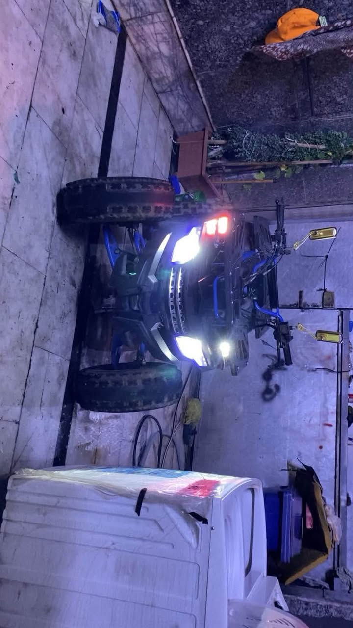 دراجة رباعية اللبيع 125cc
جاهزة من كلشي نكرة سلف 
مكينة ممبدلة شوتة رياضية
كزوزات رياضية
العنوان المشتل
السعر ٦٠٠وبيهة مجال
اللاتصال
***********
