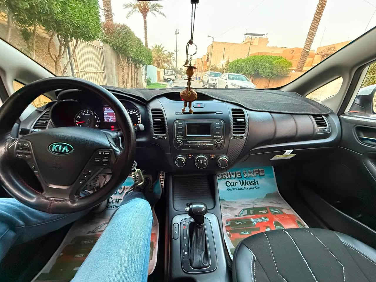 السلام عليكم وكالة البخيت
خليجي - رقم اربيل 
فول مواصفات : فقط بدون بصمة وجلد 
بدون حادث ولا ايرباك 
ماشية 98000 غير متواجد ع الفيس السعر 11500$ ***********
