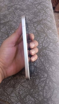 هونر600مستخدم أخو جديد ذاكرة 256رام12+16 جهاز ويا كارتونه وكيبل فقط مك...