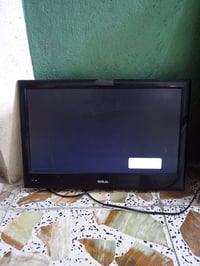شاشتين • ٤٣بوصة • عطلانه