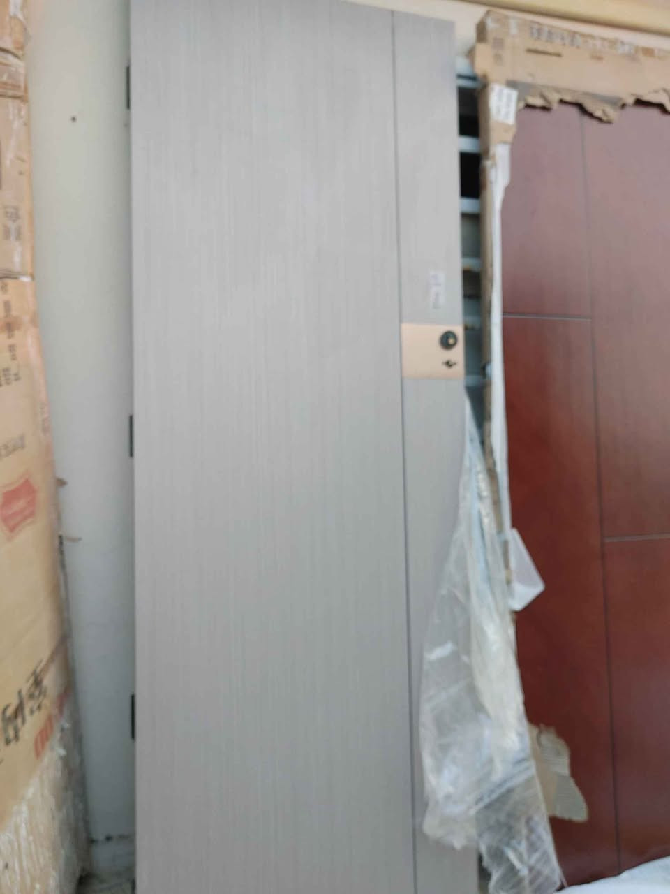 ‎دەرکەی قیاس خاص  93×250cm هەریەویەدانەی بەردەستە دەرکەئاسنەکان نرخیانجیایە ***********‎ أربيل, العراق
