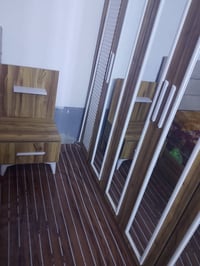 غرفه اخشاب • ٥قطع • نضيفه