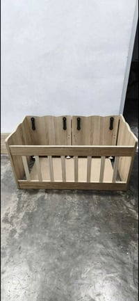 سرير اطفال • جديد • مستعمل ساعة