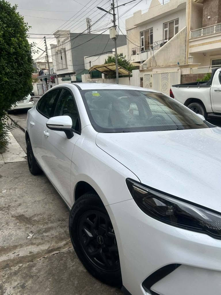 بی وای دی سێڵ ۰٥ بێ بۆیاغ دوبست پیدیئاڕی هەیە لە دەڕگا بێ ناو گرتن مۆدێل ۲۰۲٥ ماوەی ڕۆشتنی ۱۲ هەزار کیلۆمەتر نرخی ۱۳٨ وەرەقەو کەمەک مەجال *********** أربيل, العراق
