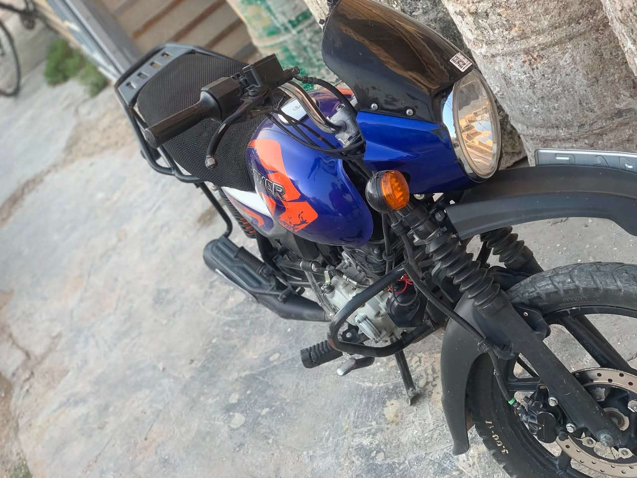 موديل 23 مرقم انكليزي رايدها 2300 وبيها مجال كفاله عامه واتس فقط ***********
