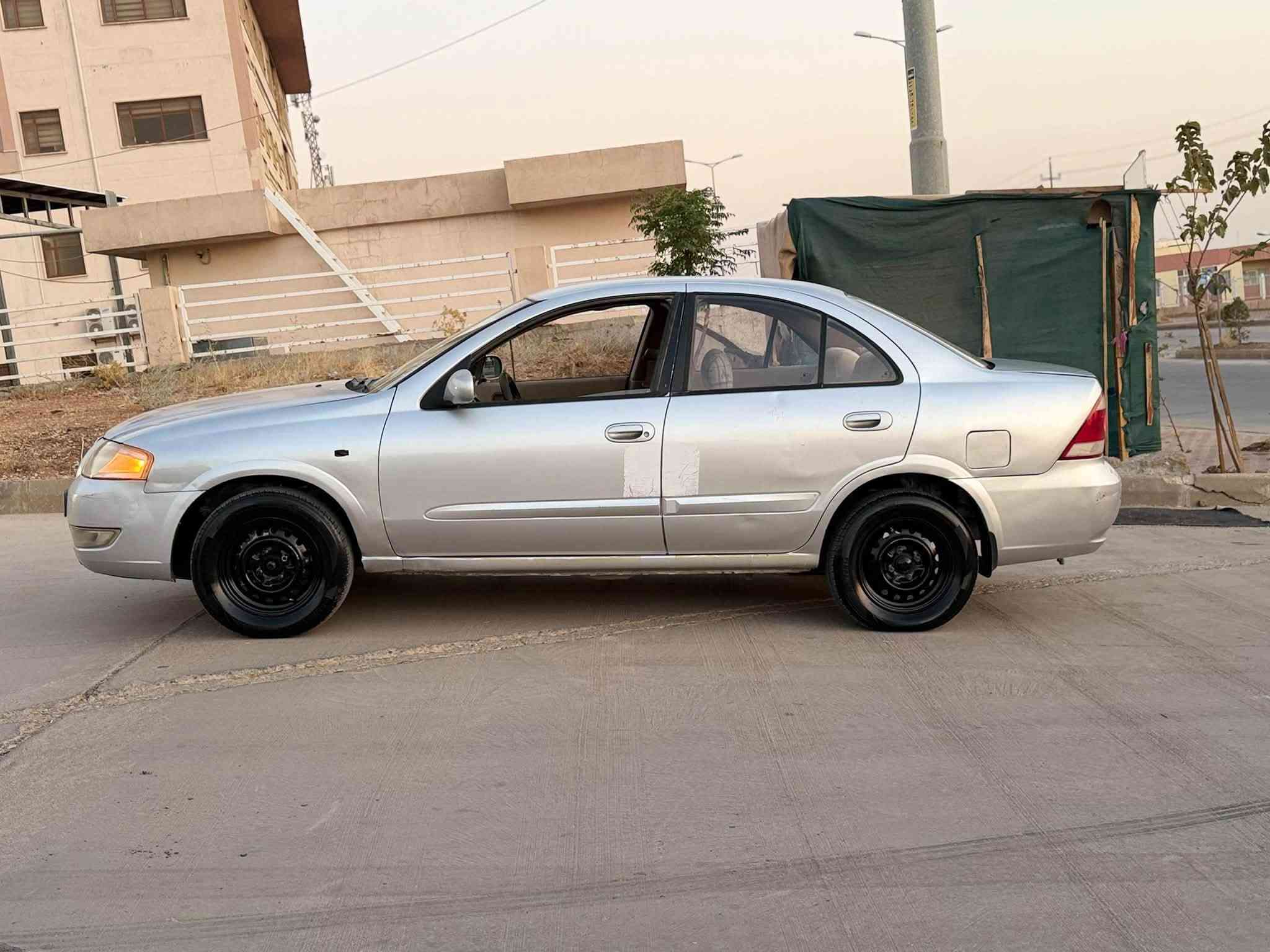 صني • ٢٠١١ • جير عادي