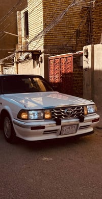 كراون رويال • ١٩٩٠ • نجف