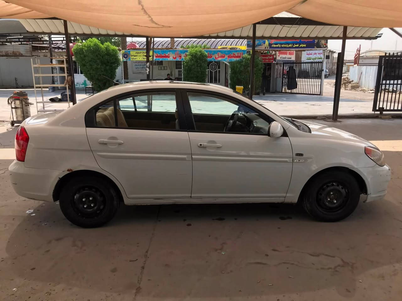 للبيع هونداي خليجي
اكسنت 2010 بسمي سنويه نافذه

صبغ باب وربع بنيد بدون دواخل

كير مكينه تبريد كفاله
السعر 95 ورقه مجال بسيط

*********** بي وات ساب

مكاني ديوانيه
