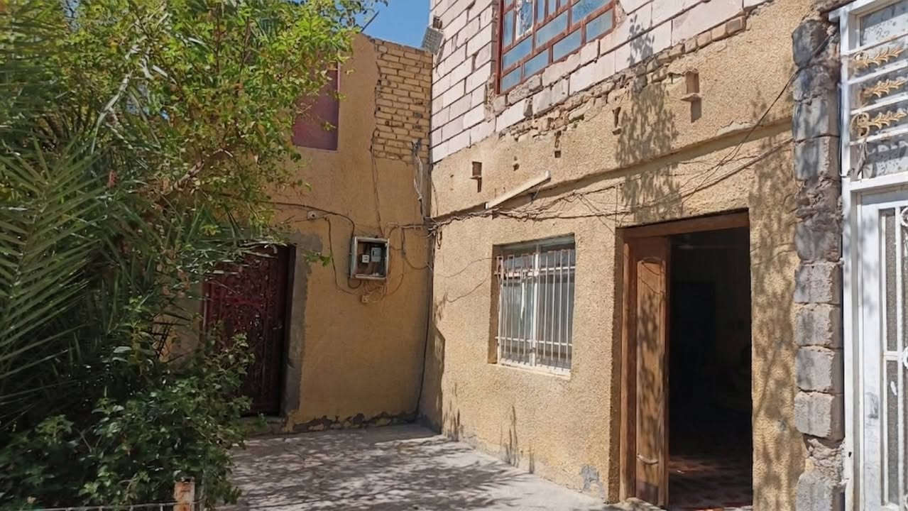 🏡 للبيع بيت ومشتمل 
📍 الموقع البكرلي شارع مخبر ليمونه 

📐 المساحة: 300 متر مربع
🔹طابو زراعي سند 25 

🔹 عدد الغرف: 3
🔹 صالة
🔹 مطبخ
🔹كلدور 
🔹صحيات
💰 السعر المطلوب: المتر 600 

✔️ البيت مناسب للسكن العائلي وفي منطقة مخدومة وقريب من جميع الخدمات.

📞 للاستفسار والمعاينة:***********

يرجى مشاركة المنشور لتعم الفائدة.
