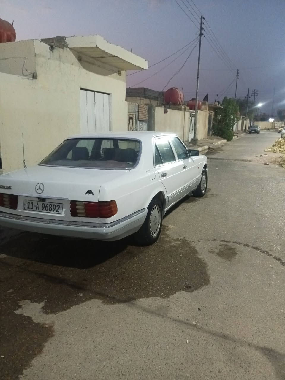 سلام عليكم مارسدس جامو سنويه جديده رقم نكليزي بسمنه مشروع وطني رقم بغداد كير ومكينه محور كير ومكينه جديد تخم تاير كهربايات حداده كله جهازه مارواس او بيع حسب قناعه مكان ميسان العماره سعر خابر وتدلل موجود وتساب وخاص وتصال ***********
