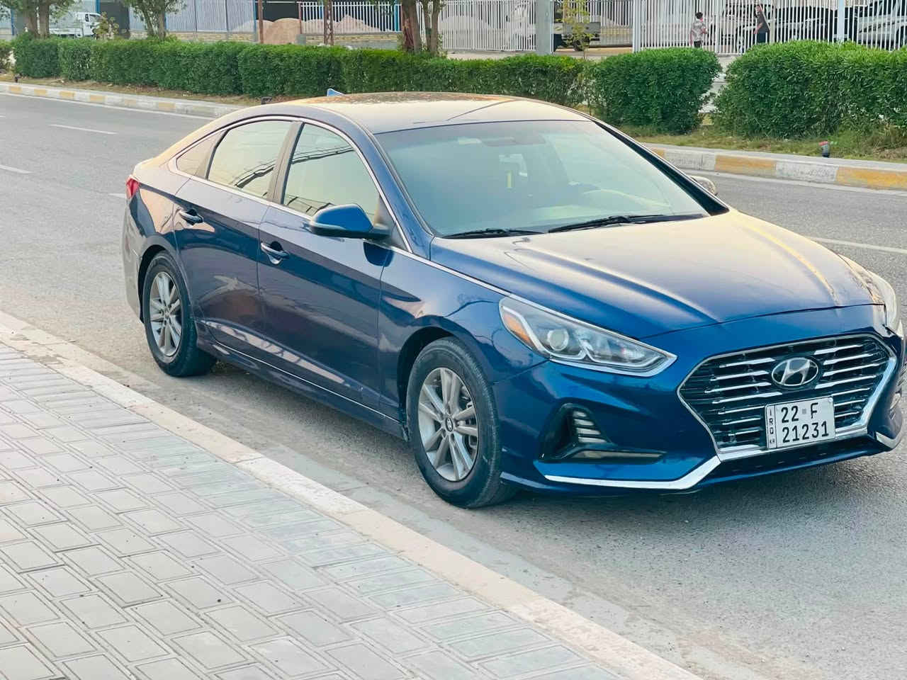 السلام عليكم
سوناتا 2018 امريكي 
رقم اربيل دولي 
سياره جديده وجاهزه 
حداديه 
تبريد  
تخم تاير  
بيها منظومه غاز 
السياره بيها 3 قطع رش بدون دواخل 
شرط السونار 
السعر 117$ وبيها مجال 
العنوان بابل الشوملي 
***********
