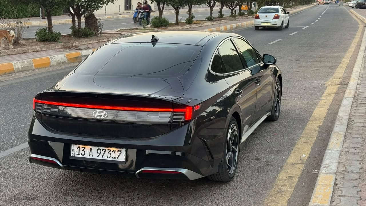 هيونداي سوناتا 
( HYUNDAI SONATA , SEL )
الموديل : 2024
مرقم ميسان شهداء 
اللون : اسود غير محدد
المواصفات : 
4 سلندر  2500
- حساسات اماميه 
- حساسات جانبيه 
- حساسات خلفيه
- شاشة لمس
- شاشة نضام أبل كاربلاي 
-شاشة نضام اندرويرد اوتو
- اوامر صوتيه
- تنبيه الاصطدام الامامي
- دخول ذكي بدون مفتاح
- مصابيح لد
- تشغيل عن بعد
- تنبيه نقاط عمياء 
- كامره نقاط عمياء 
- نضام تحديد مسار
كما موضح في الصور 
العنوان : ميسان / العمارة 
للأستفسار : 
***********
