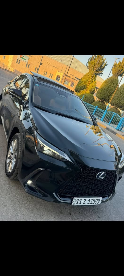 السلام عليكم
لكزس NX 350 هايبرد موديل 23 ماشية 30الف كيلوا حادثها باب خلفي مصبوغ وجاملغ بارد وبيها حادث بالنقل وتبدلت البانوراما صبغ تكمة بجم كبس شركة السعر 25 الف بغداد حي الحسين الاتصال/***********
