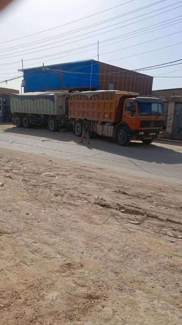 السلام عليكم البي للبيع راس وعربانه                            راس وحده ينباع العربانه واحده تنباع                         موديل 75 مكينه 130 كير 160                                  مجموعه جي اف.                                                        رقم انكليزي نجف باسمي                                                 المقطوره شاصي مكفول18.                                            مجموعه براد 14 الكرسي 16                                          مكان السياره نجف                                                          رقم ***********                                                    رقم***********

نص مكتوب في الصور:
- CAMON 20 Pro •
- 2026.06.24 16:57
- 24mm f/1.7 1/643s ISO50
- 31°58'35"N 44°22'16"E
- CAMON 20 Pro
- 24mm f/1.7 1/904s ISO51