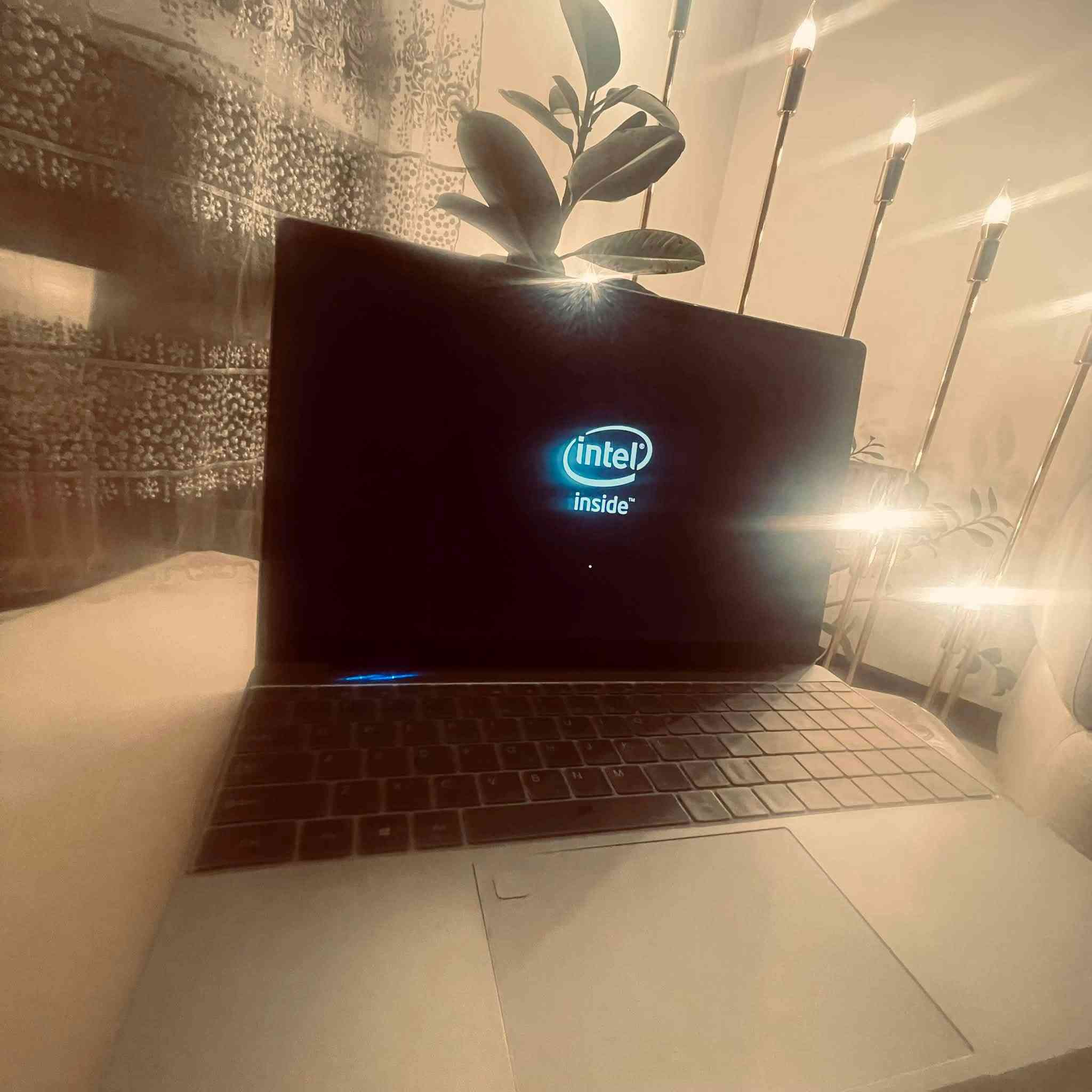 الحاسبه للبيع 

سعر 250 قفل قفل 

للتواصل ***********
