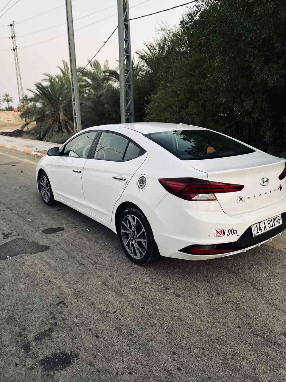 السلام عليكم الانتره موديل 2019 شكل العشرين خليجي مكفوله كفاله عامه ماعده طخه بسيطه بل الهلال جوه القبق مال البانزين مكينه 2000دوش مكفوله ما مفتوحه وكير كفاله فول مواصفات واحد عل واحد جاهزه من كلشي تخم تاير جديد تبريد ثلج السنويه وارقام جدد انكليزي مشروع وطني السياره جاهزه من كلشي السعر 135 بيه مجال قليل مكاني ميسان العماره متواجد واتساب رقمي ***********
