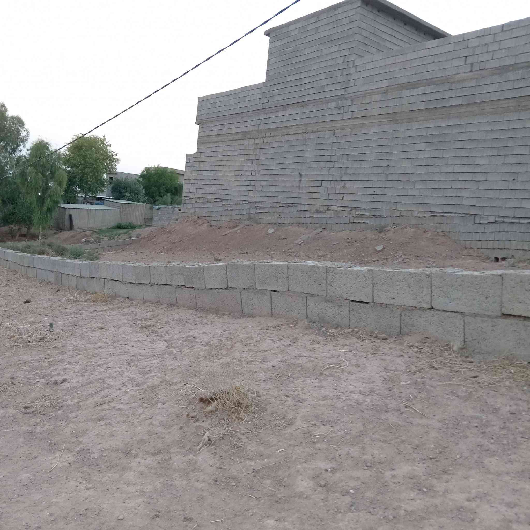 يعلن مكتب ابو يحيى لتجارة العقارات في محافظه كركوك قضاء الدبس  عن بيع     بيت سكني  في حي التنك  الثانيه  خلف  المدرسه اليابانيه بالقرب من بيت موفق مساهر  مساحته ٢٥٠  متر توزيع شرطة معامله بلديه كامله خدمات ماء كهرباء 
السعر (٧  مليون)  والسعر مناسب جدا   وبي مجال كما موضح بالصور أدناه 👇👇👇👇👇👇👇👇👇👇👇 للتواصل عبر الأرقام التاليه
*********** ابو يحيى
***********
*********** يحيى الحمداني ابو عبدالله
   ( التوفيق من الله و للجميع)
تنويه علما ان دوام المكتب من الساعة التاسعة صباحا لغاية الواحدة ليلا للتواصل على الأرقام المذكوره اعلاه كلها واتس اب ☝️☝️☝️☝️☝️☝️ 
الماسنجر لايعمل  الواتس اب
ملاحظه لدينا  محامي يتوكل عن كافة الدعاوي في المحاكم  الاستاد احمد شافي يتوكل  للقضايا القانونيه التي تخص الدولة  في تحويل الأملاك في دائرة العقارات والاستشارات القانونيه  في المحاكم المختصه  يعمل بأقل أجور وذالك لتسهيل الإجراءات القانونيه للدوله في اي مجال
ملاحظه مهمه أجور المكتب بأقل الأسعار تشمل مكتبات بيوت  وسيارات واليات زراعيه دراجات  ناريه بيع شراء دور قطع اراضي   والرزق والتوفيق من الله
