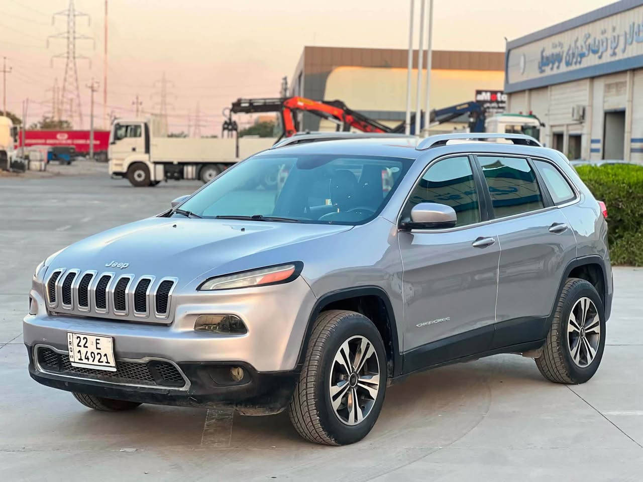 جيب شيروكي • ٢٠١٧ • بدون تفاصيل