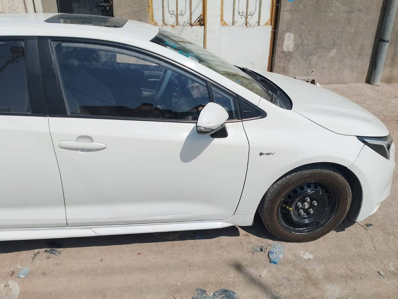 تيوتا كورلا 2024 TOYOTA COROIIAتجميع الصين هايبرد ماشيه 93
فول مواصفات 1/1 
🔴 رقم بصرة باسمي حره تحويل مباشر
🔴قطعتين تبريد 
🔴بيه صبغ 3 قطع
🔴فتحه 
🔴بصمه 
🔴شاشه 
🔴كامره خلفيه 
🔴رادار 
🔴مثبت سرعه 
🔴فول تحكم سترين
 🔴سونار مرفق بالمنشور
السعر 125 
🔴***********
***********
