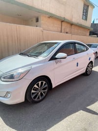 للبيع اكسنت 2016 خليجي بلو فول دبل جكمجه دبل قطره سلايت شاشه كامره حسا...