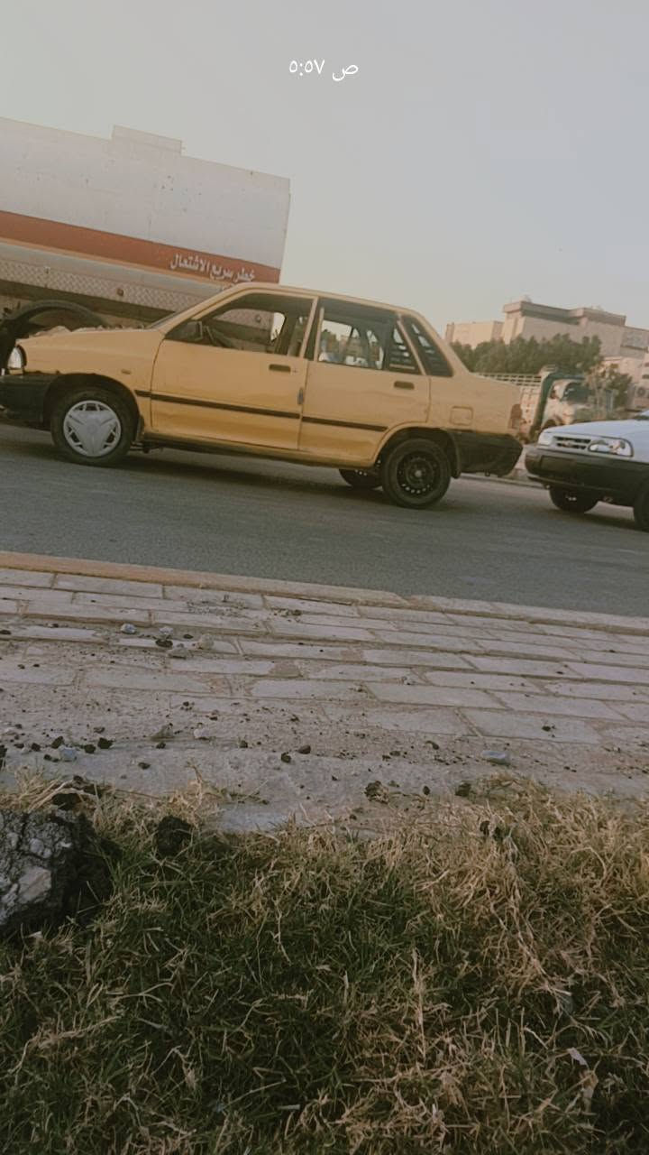 سايبه 2009 حداديه ومكينه وكير يخبلن ستوني بدلت حداديه ومنضومه بانزين مصفره غرامه مطلوب هيئه 200 مداور ثاني يوم السعر 17 ورقه 
***********
