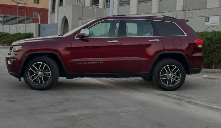 🚘 للبيع أو المراوس حسب القناعة 🔥

JEEP GRAND CHEROKEE LAREDO

🇺🇸 وارد أمريكي | موديل 2017

✨ المواصفات:
• سلايد فول
• بصمة تشغيل
• كشنات كهرباء
• رادار نقطة عمياء + تحديد مسار
• قطعتين تبريد
• لايت زينون عالي / ناصي
• شاشة + كامرة دوارة
• ماشية 70 ألف كم فقط
• تخم تاير جديد 🛞

🔹 رقم بغداد الجديد
🔹 هزّة وفحص جديد
🔹 البيع بسمي
🔹 حادثة بيدن سطحي
🔹 السيارة بحالة جيدة وجاهزة للاستخدام

📍 مكان السيارة: بعقوبة – ديالى

📞 للاستفسار والتواصل:
***********

🔥 للجادين فقط، البيع أو المراوس حسب القناعة.
