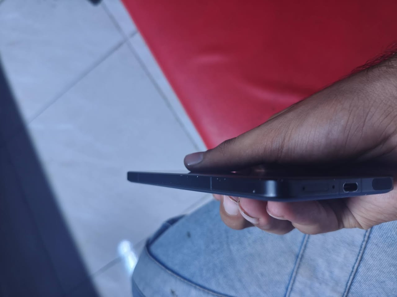 شاومي 14 تي برو للبيع ذاكرته تيره نضيف كلشي ما بي سعره 650 وبي مجال رقمي *********** ومتوفر واتساب
