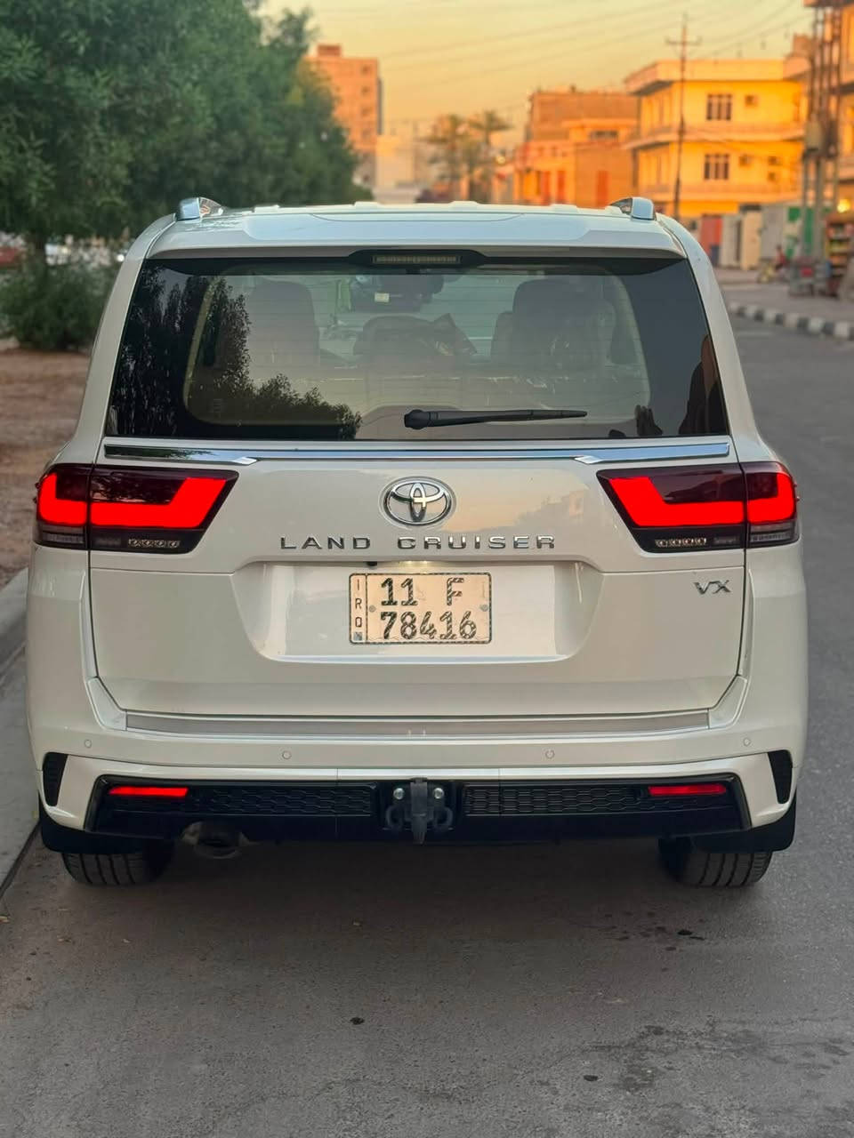 لاندكروز 2024 SAS ضمان كفاله عامه  VX محرك تنفس طبيعي السياره   بشوفت الزيرو سنويه باسمي

عداد الكيلو /متر 3 الف كيلو 

💎السياره مغلفه بالكامل PPF حتى الجام مغلف 💎 

عنوان /المنصور الداودي خلف مطعم الساعه 

💥محرك 6 سلندر 4000 تنفس طبيعي 
💥سلايت 
💥بصمه +  تشغيل عن بعد + دخول ذكي 
💥هاندربيك بصمه + اوتو هولد 
💥نظام منع اصطدام  مع بريك تلقائي 
💥كراسي جلد + كراسي جميعها كهرباء  
+كرسي السايق ذاكره 
💥ثلاث شاشات اصليه مع هتوفان 
💥مرايه جانبيه تعتيم ذاتي + مرايه وسطه تعتيم 
💥لايت ثلاث عدسات لد + اشاره لد + لد صباحي + بكلايت لد 
💥كراسي تدفئه وتبريد 
💥تبريد بيانو 
💥ستستم سماعات JPL
💥 دفلوك نظام زحف 
💥 حساس امامي + حساس خلفي 
💥زراك لايت 
💥لحايا الدعاميات VX 
💥دركة جلد وصاج تحكم  
💥صندوك كهرباء 
💥عدد انظمه السياره فول 
💥ايرباك  عدد فول 

والبقيه مواصفات VX معروفه 

***********
