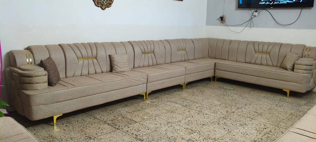 وجبه جديد ديوانات حطاطه 22مقعد 14متر وكوشات عدد 6مكان هبهب لاتصال ***********وتساب
