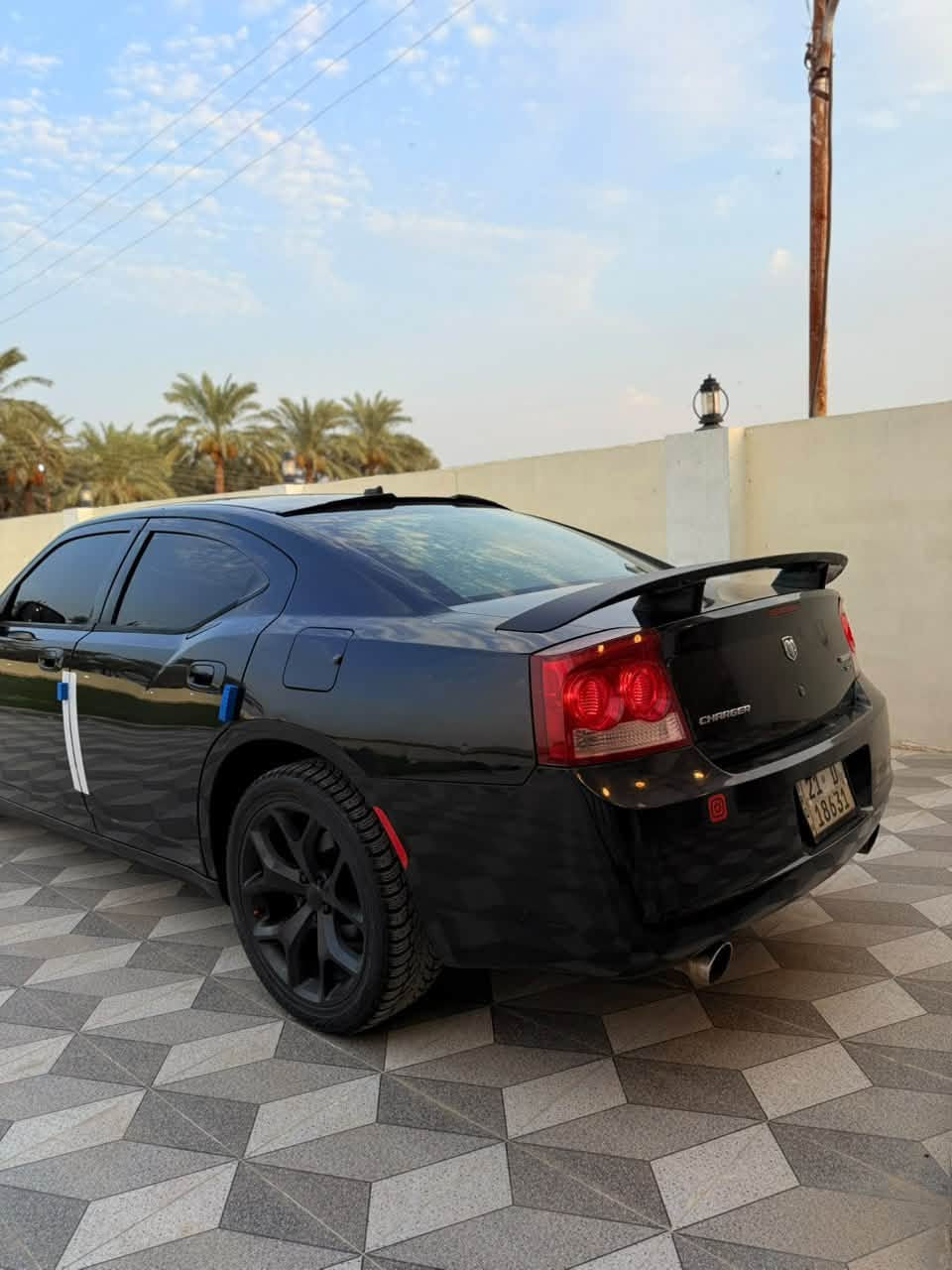 دودج تشارجر SXT • ٢٠٠٨ • ١٨٣ الف