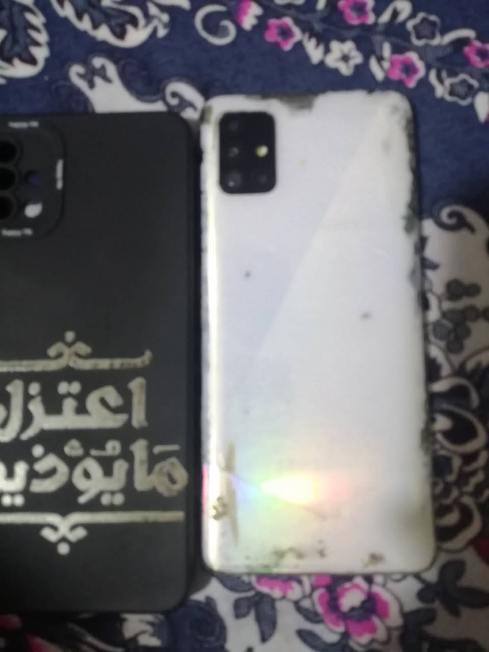 السلام عليكم A51
ذاكره 128/6
شاشه  مفطره وشغاله ميه ميه وظهر  مكسور نت شحن اتصال شغال كله
فيس ايدي متوقف
الدوره جمعيه خير الله
100
الف

***********
