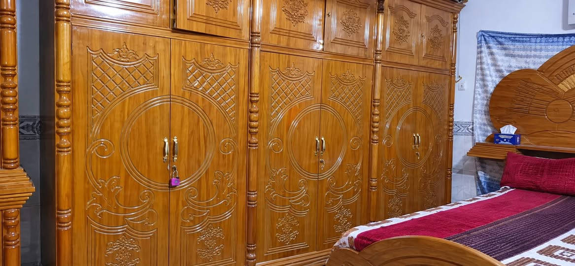 غرفه • نجاره • نضيفه