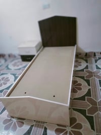 غرفه شبابيه • نفر واحد • شرط النظافه