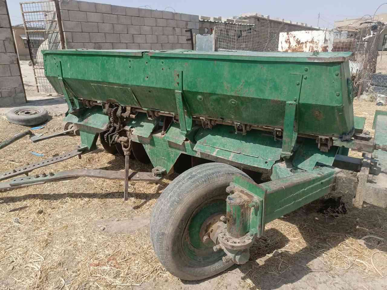 السلام عليكم دسك 10البيع فصال حجي موئيد دبل شاصى صوج فرنسي
***********
***********
