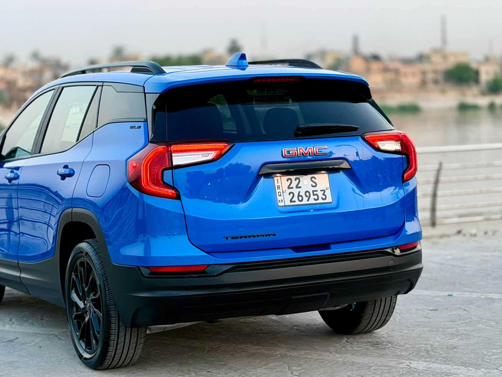 السلام علكيم
� وصول جديد ومميز 🔥
🚘 GMC TERRAIN SLE 2024 – الشكل الجديد
وارد امريكي
بدون صبغ حادثهه دعامية امامية فقط ايرباك سستم 
💙 لون أزرق مميز
✨ علامات سوداء + ويل كب أسود
رقم اربيل ترقيم جديد بأسم شركة وكالة تحويل او مضمون 

⭐ المواصفات:

• 🔑 بصمة تشغيل ودخول
• ⚙️ محرك 1.5 تيربو
• 🔄 كير دكمة
• 🅿️ هندبريك دكمة
• 💡 لايت LED أمامي وخلفي
• 🔦 بلوجكتر
• ❄️ قطعتين تبريد
• 🎮 تحكم ستيرن
• 🚦 كروس سرعة / مثبت سرعة
• 📡 رادار أمامي
• 🛑 مانع انحدار
• 🏁 Drive Modes – مود درايف
• 📱 شاشة

📌 رقم الشاصي:
3GKALMEG3SR204871

📍 مكاني: الكاظمية – شارع أكد

🔥 Terrain 2024 بالشكل الجديد — مواصفات حلوة وشكل رياضي مميز.
📸 صور السيارة مرفقة للإطلاع على التفاصيل

📞 للتواصل والاستفسار: ***********
