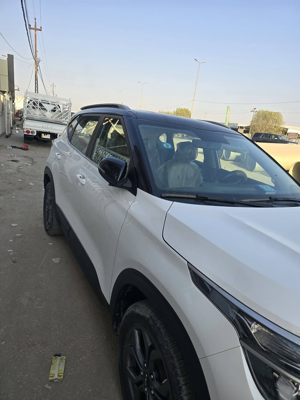 سلام عليكم سلتوز موديل 2025وارد خليجي ماشيه 35الف السعر خاص ***********
