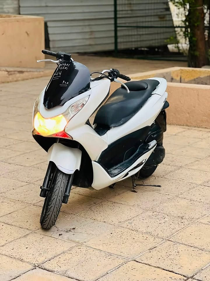 PCX • جيل اول • كلچ تعبان