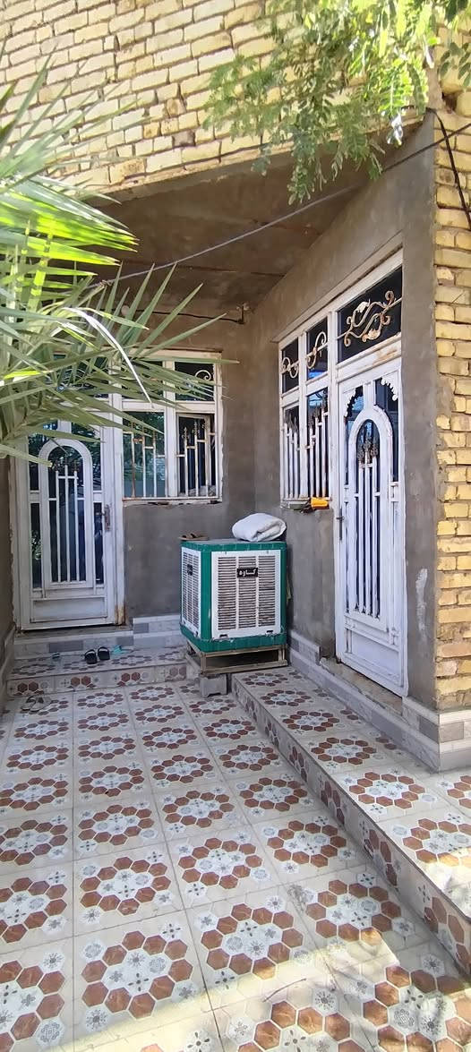 مشتمل للبيع مساحه ٧٥متر
الواجه ١٠متر
في حي الجهاد قرب شارع بيت صبر
تفاصيل أكثر اتصل
 ***********
